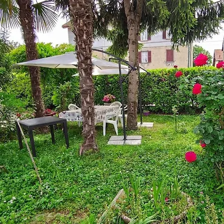 بيت للعطل Da Simona- Casa 4 Posti Letto + 4 Aggiuntivi أرونا